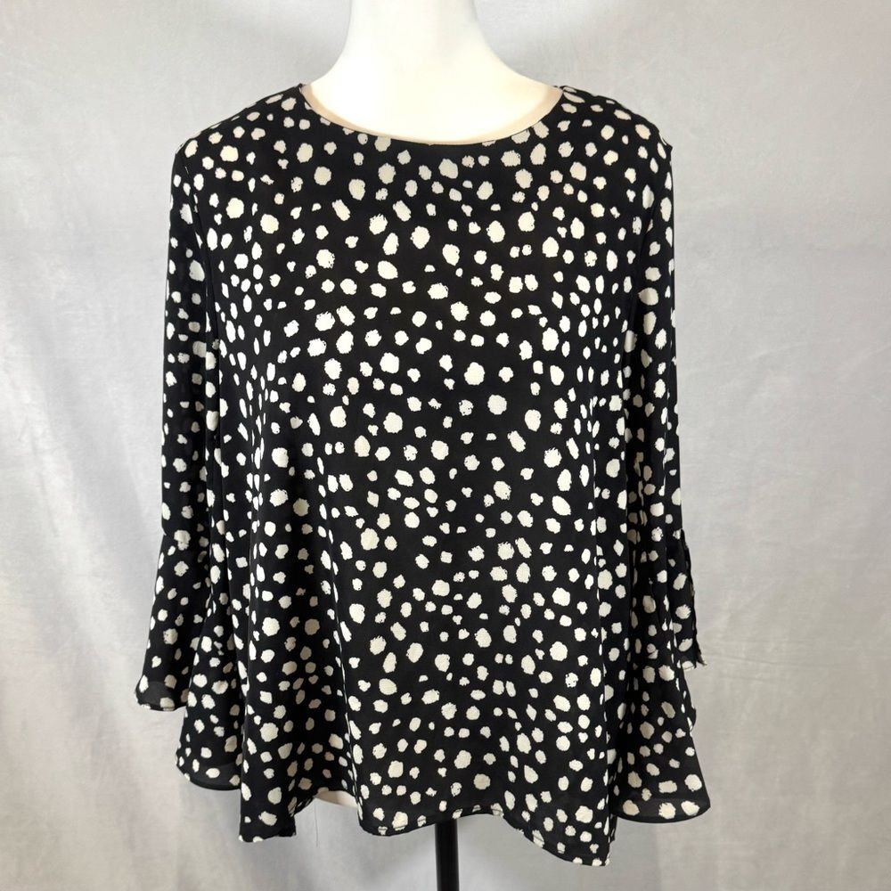 Black and white dot print long bell sleeve top size large